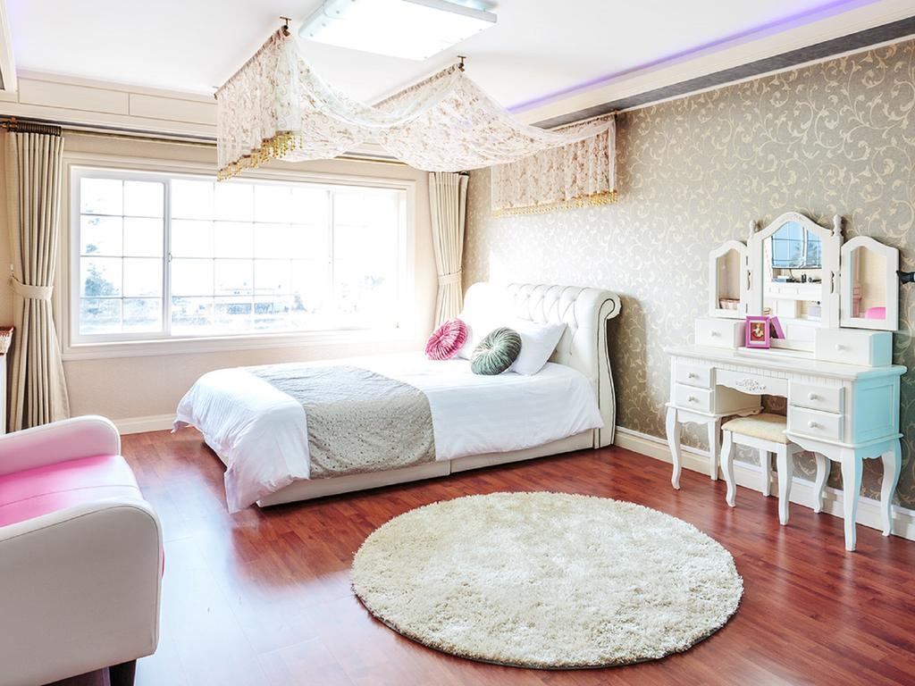 White Dream Pension Csedzsu Kültér fotó